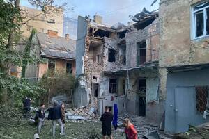 Во Львове обрушился подъезд жилого дома
