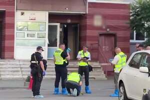 Мужчина и женщина, выполняя задачи вражеской спецслужбы, получили данные о месте хранения с оружием, добавила полиция