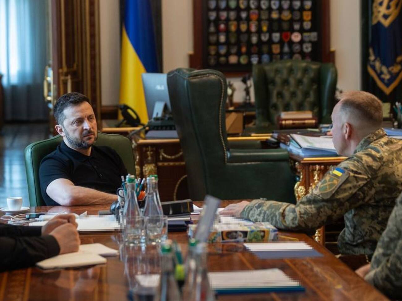 Зеленский провел совещание, в котором участвовал и Сырский