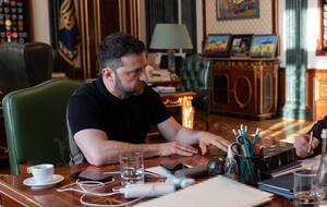 Зеленский отметил, что изменения будут, в частности, в сфере обороны