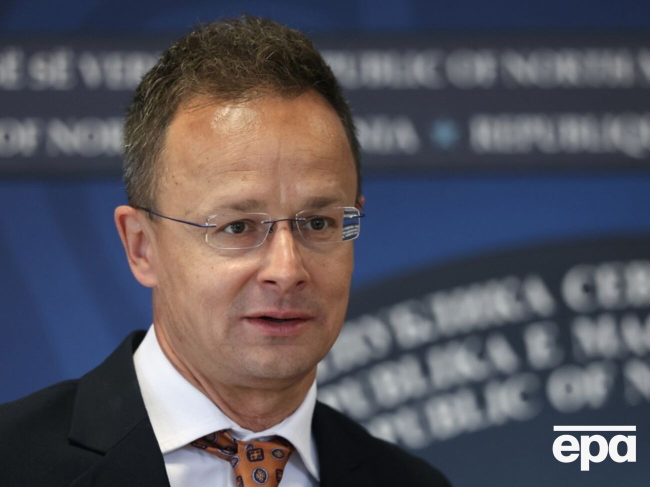 Сийярто подчеркнул, что "деньги венгров, венгерское оружие и венгерские солдаты не пойдут в Украину"