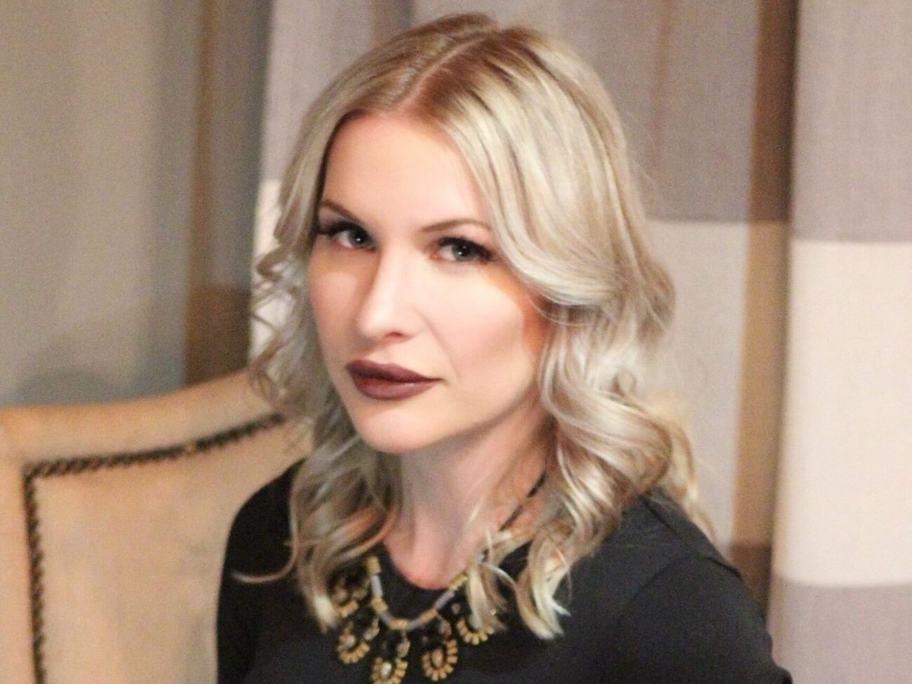 Моббс заявила, что вместо переговоров Путин обострил ситуацию