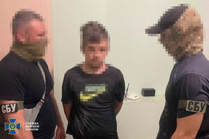 По данным спецслужбы, фигурант заложил взрывчатку в съемной квартире