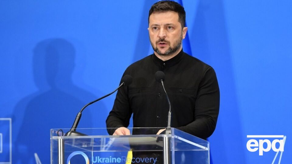 За словами Зеленського, якщо бойові дії завершаться, то окупанти повернуться в РФ, а Путін не знає, що з ними робити