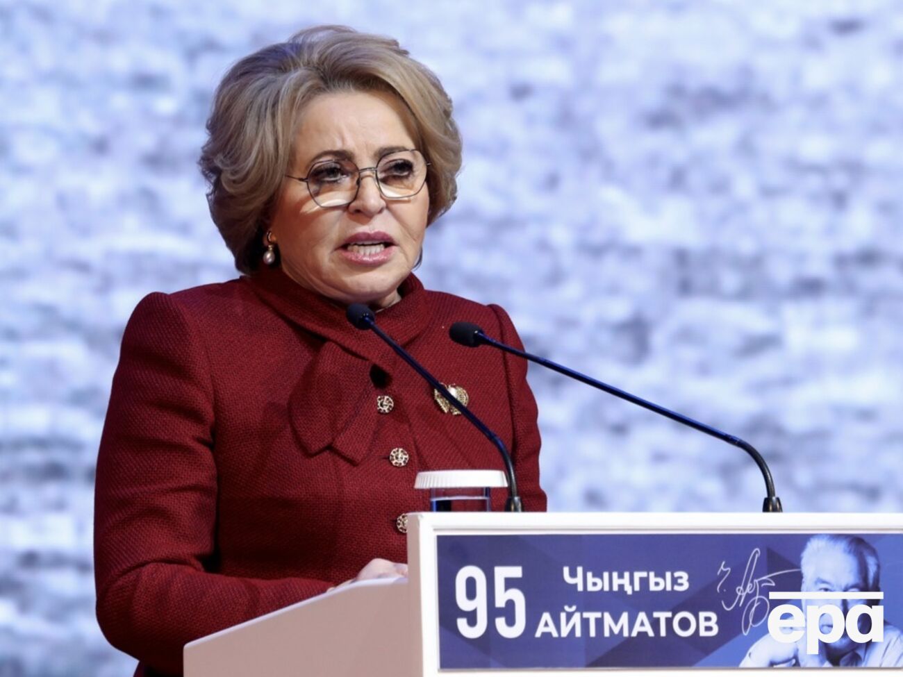 Матвиенко на фоне сообщений об ухудшении ситуации в российской экономике призвала "контролировать каждый рубль"