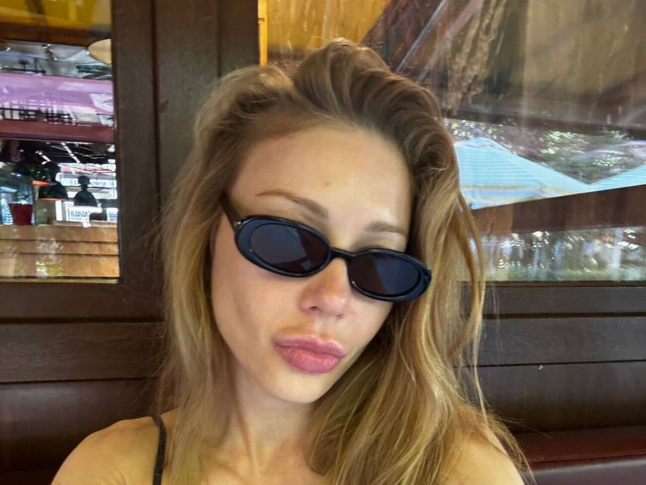 Кароль активно занимается спортом