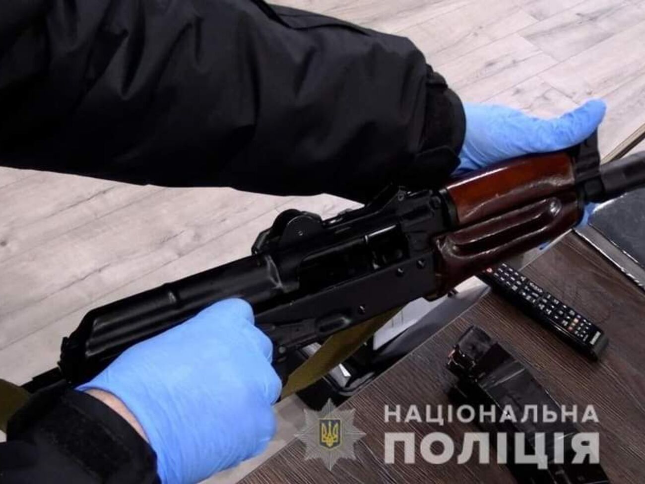 В ходе стрельб курсант произвел выстрелы из автоматического оружия в сторону инструкторов-военнослужащих