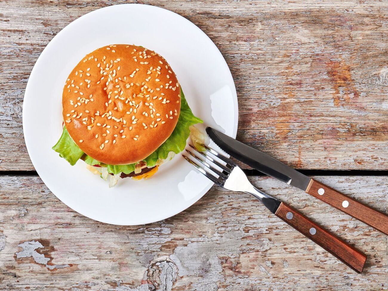 Співробітник фастфуду зіпсував їжу клієнта