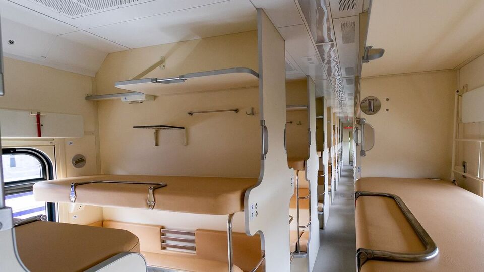 В "Укрзалізниці" отметили, что не справляются со спросом, который резко вырос после начала полномасштабного вторжения