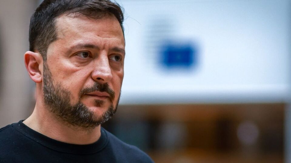 Зеленский призвал Гончаренко "не становиться на сторону врага"