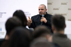 По словам собеседника в ОП, Умеров нужен для переговоров