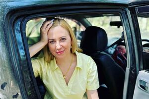 По словам Матвиенко, таксист проигнорировал ее просьбу закрыть окно