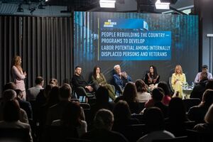 Не ветераны должны адаптироваться к обществу, а общество – к ветеранам, подчеркнула представитель "Метинвеста"