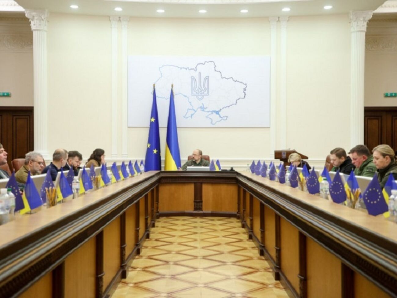 Правительство провело заседание