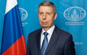 Послу РФ (на фото) заявили протест "в связи с недружественными действиями"