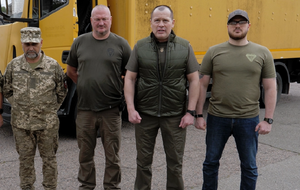 Палатный: 12-тонник способен справиться со сверхбольшими грузами и ездить даже по бездорожью