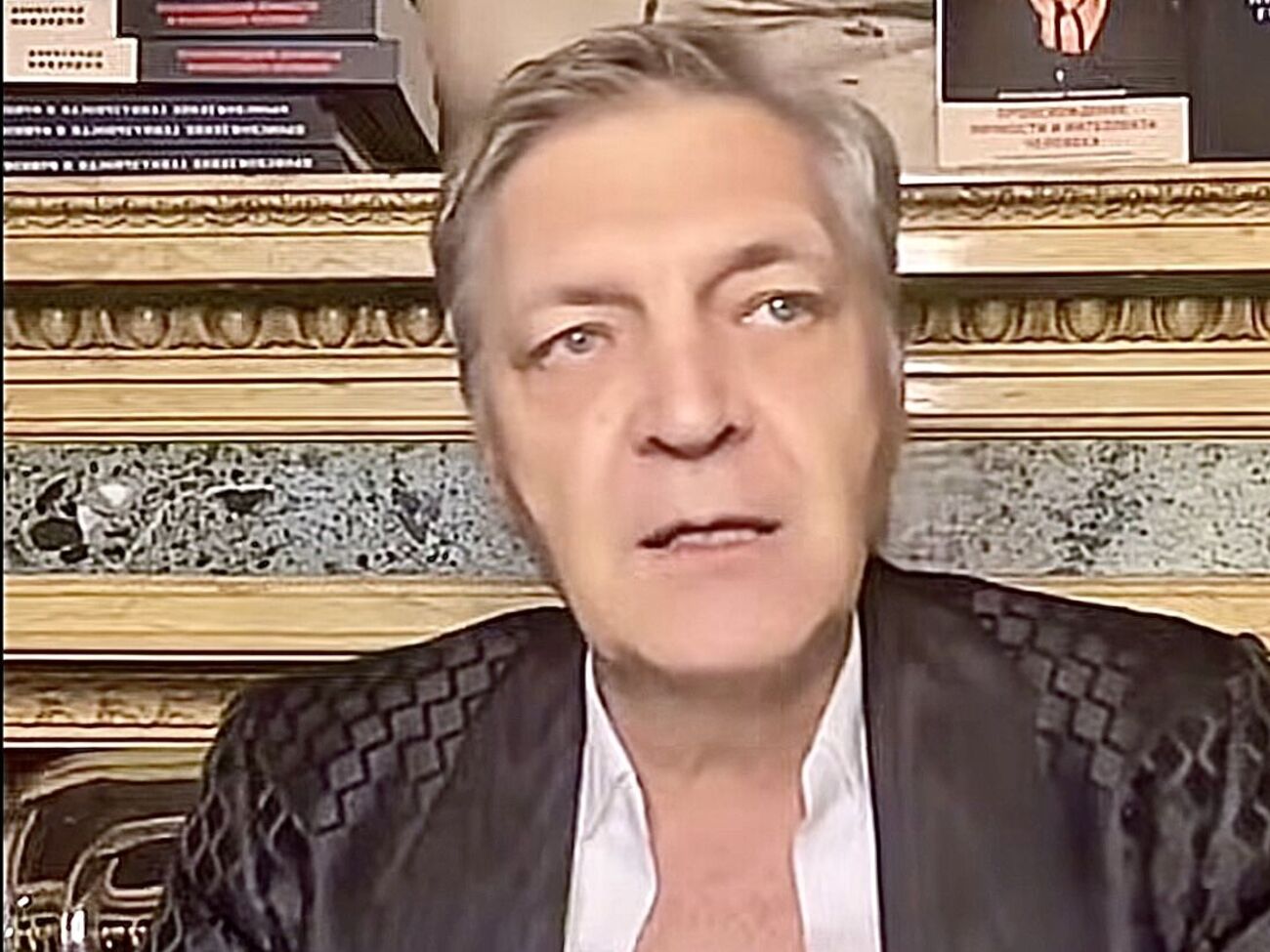 Брижит Макрон должна бить своего мужа чаще и сильнее