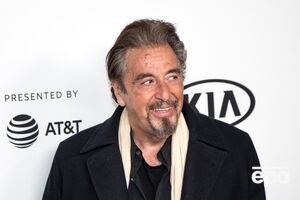 Последние публичные отношения Пачино были с 29-летней женщиной, родившей ему ребенка