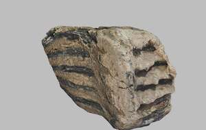 Во время обустройства позиций мужчина заметил участок грунта с необычным цветом и текстурой, рассказали в ОВА