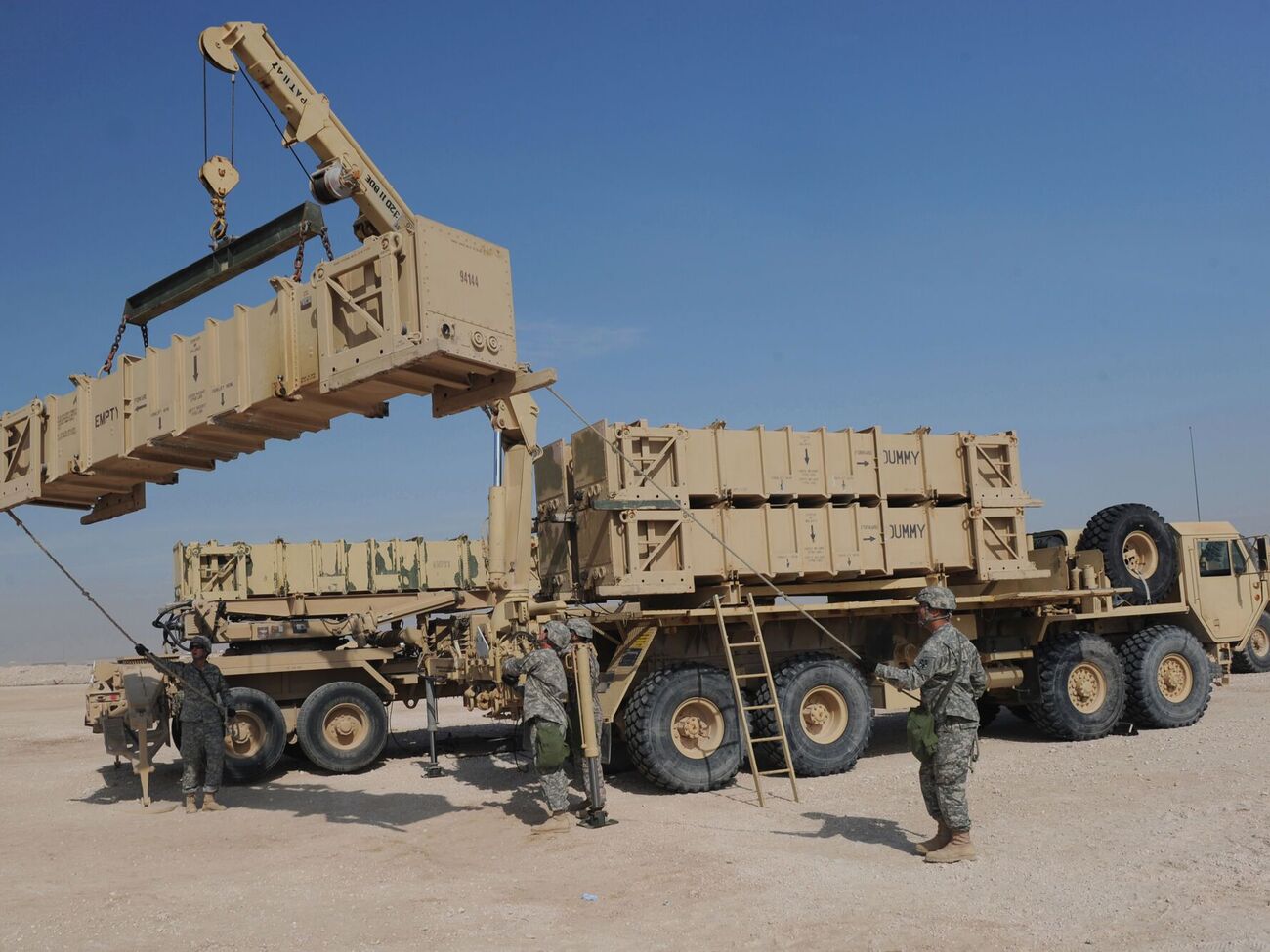 Поставки перехватчиков к Patriot остановлены, согласно сообщению медиа, по меньшей мере до окончания проверки запасов Пентагона