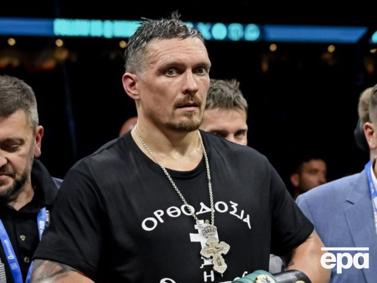 У серпні 2024 року Зеленський вручив Усику й Покладу нагороди "Національна легенда України"