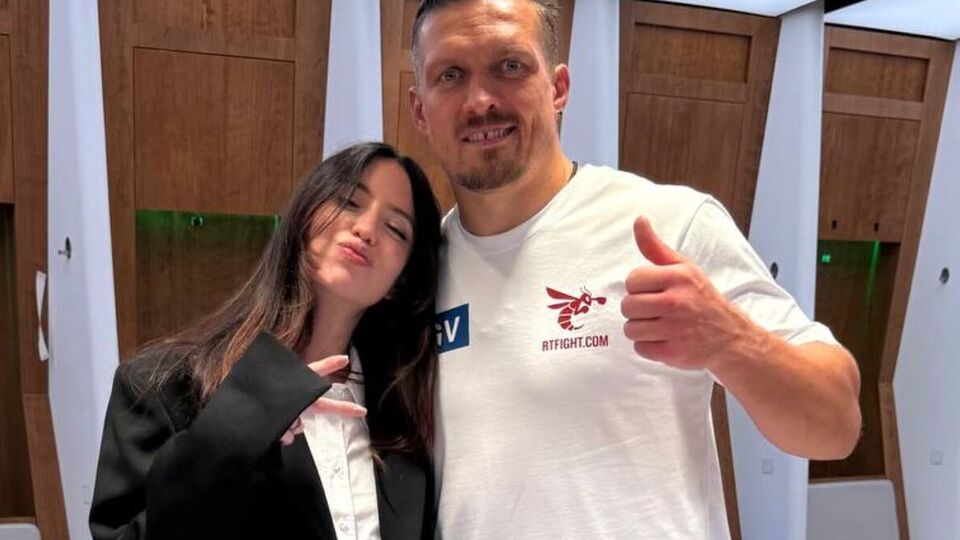 Дорофеева поддержала Усика