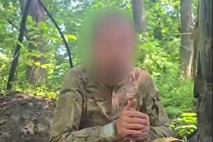 Менее месяца назад оккупант добровольно подписал контракт на год, за что ему обещали 3 млн руб.
