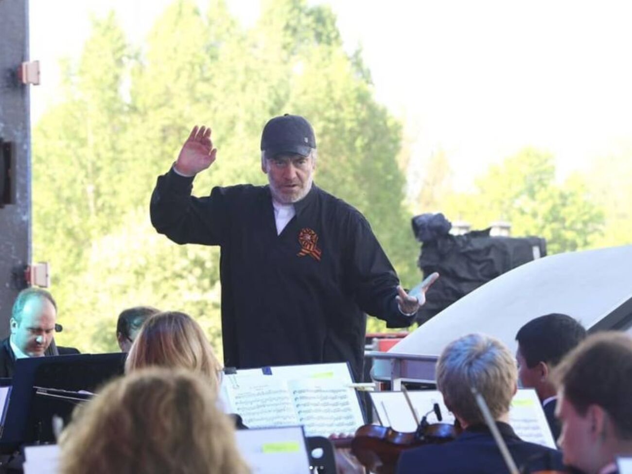 Гергиев не будет выступать в Италии