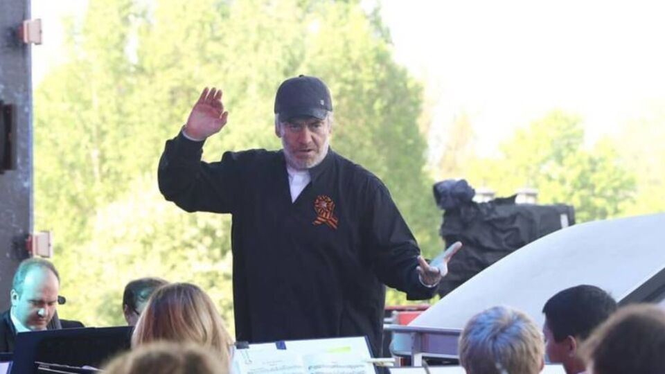 Гергиев не будет выступать в Италии