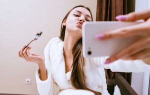 Селфі в застосунку "Дія" дійсне лише в момент проходження фотоперевірки