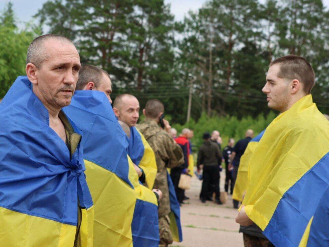 Звільнені військовополонені під час одного з обмінів