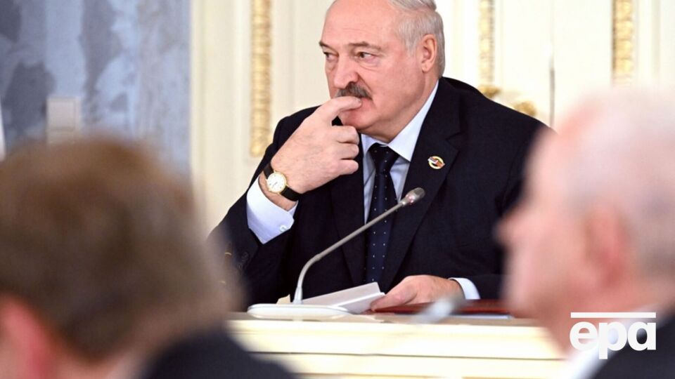 Самопроголошений президент Білорусі видався юристу Трампа "розумним і проникливим"