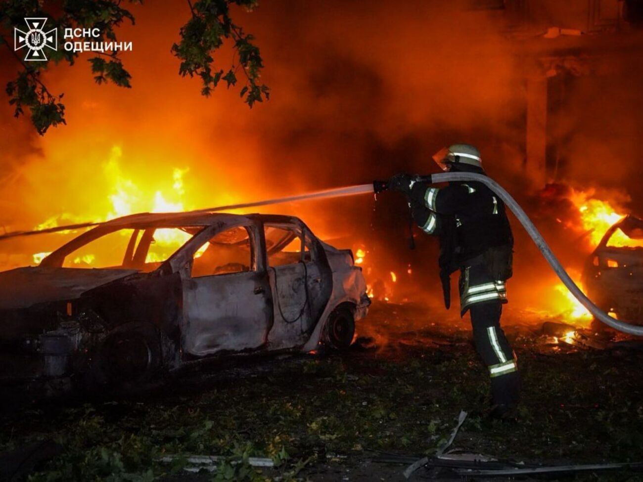 После обстрела произошло несколько пожаров