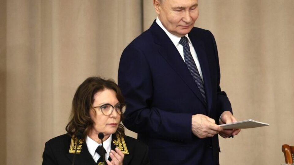 Подносова про Путіна: Нам він як чоловік особливо не подобався. На дискотеках не танцював, а стояв біля стіночки