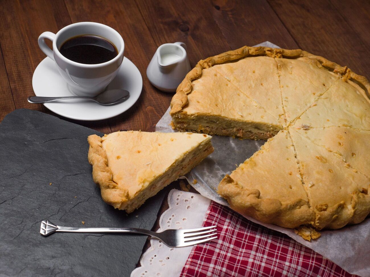 Пиріг готують без будь-яких труднощів