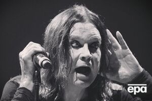 За два тижні після останнього концерту Осборн пішов із життя