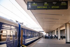 В "Укрзалізниці" не справляются со спросом, который резко вырос после начала полномасштабной войны