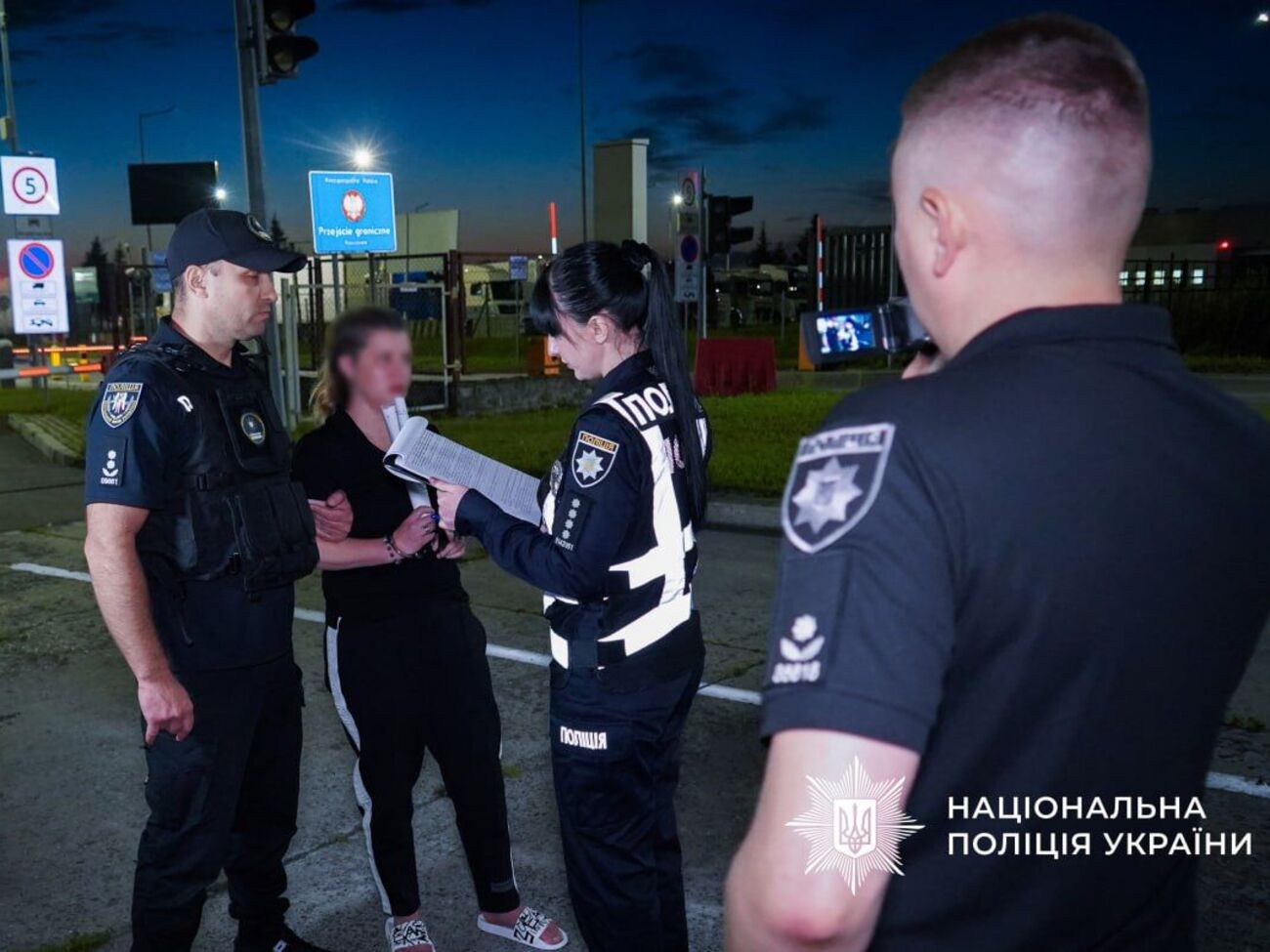 Фигурантка скрывалась за границей, где вместе с сообщниками организовала финансовую пирамиду