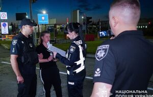 Фигурантка скрывалась за границей, где вместе с сообщниками организовала финансовую пирамиду