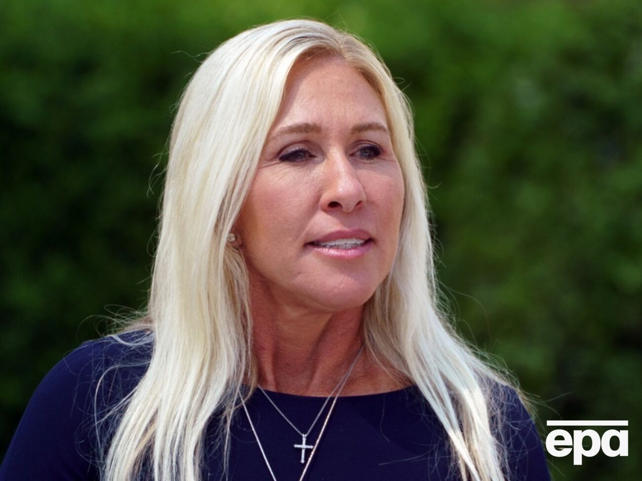 Грин также добавила, что Америка должна прекратить финансирование и поставку оружия Украине