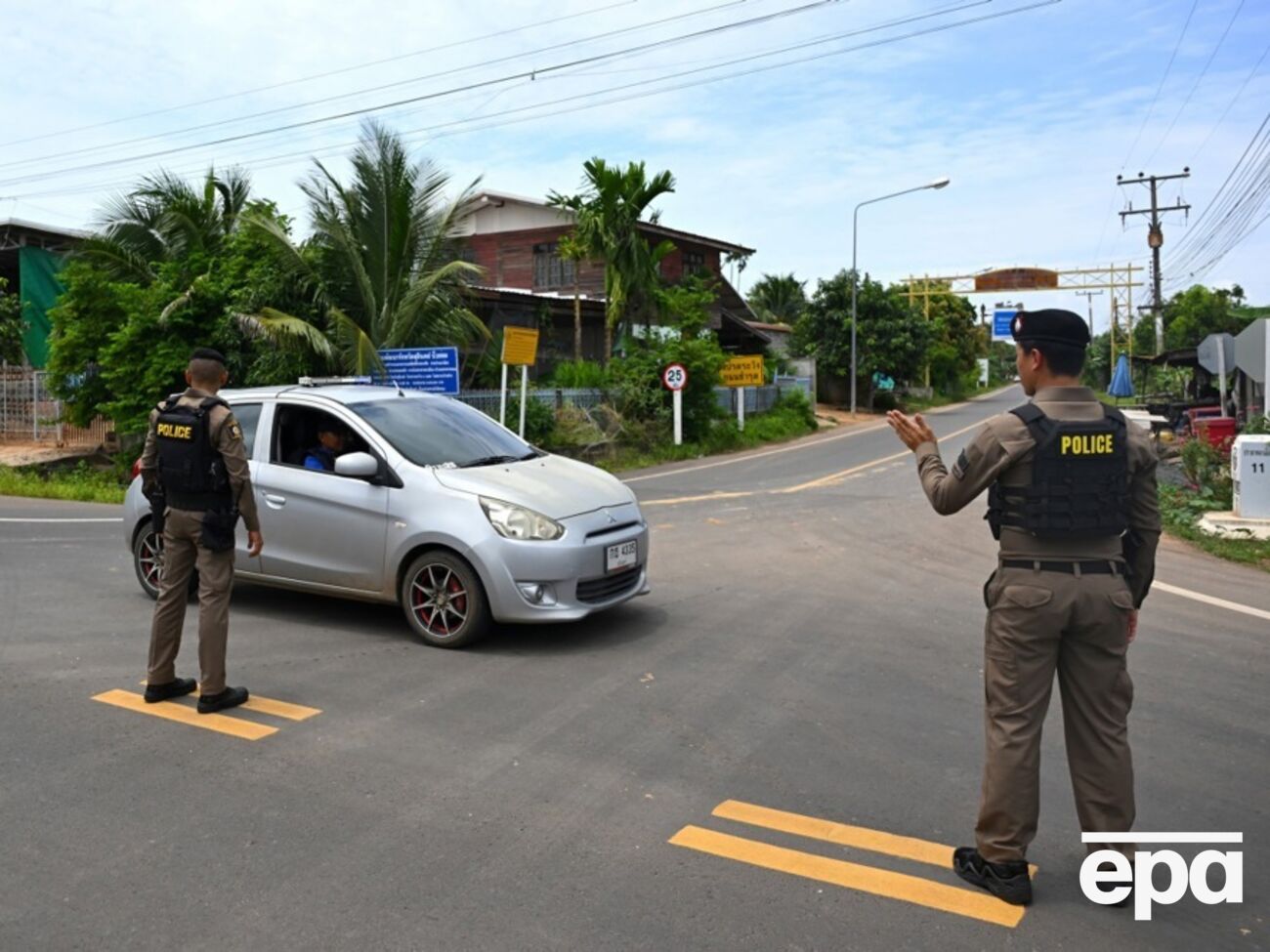Із прикордонних районів евакуюють жителів
