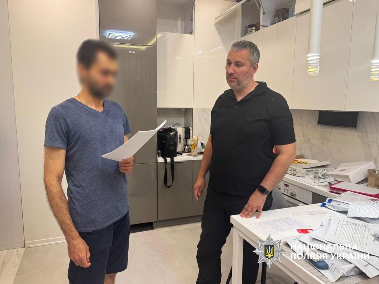 За даними поліції, лише у Франції жертвами платформи могли стати понад 100 установ