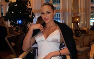 Белодед поделилась видео из Франции