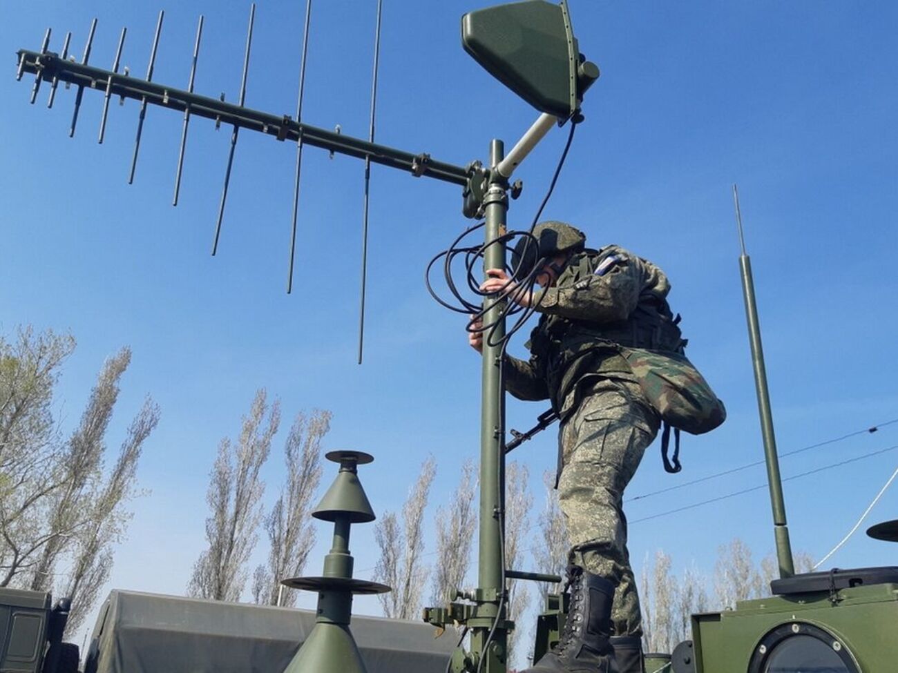 Россияне установили "глушилки" вблизи границы с Эстонией