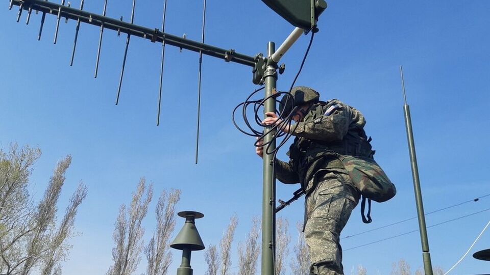 Россияне установили "глушилки" вблизи границы с Эстонией