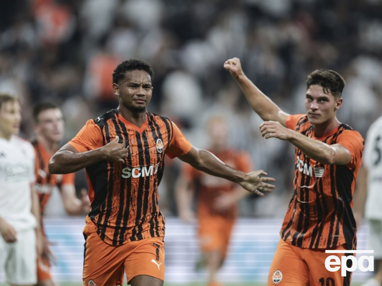 Один из мячей забил Эгиналду