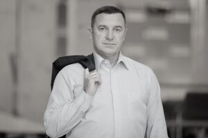 По информации СМИ, Рущишин погиб в Ивано-Франковской области