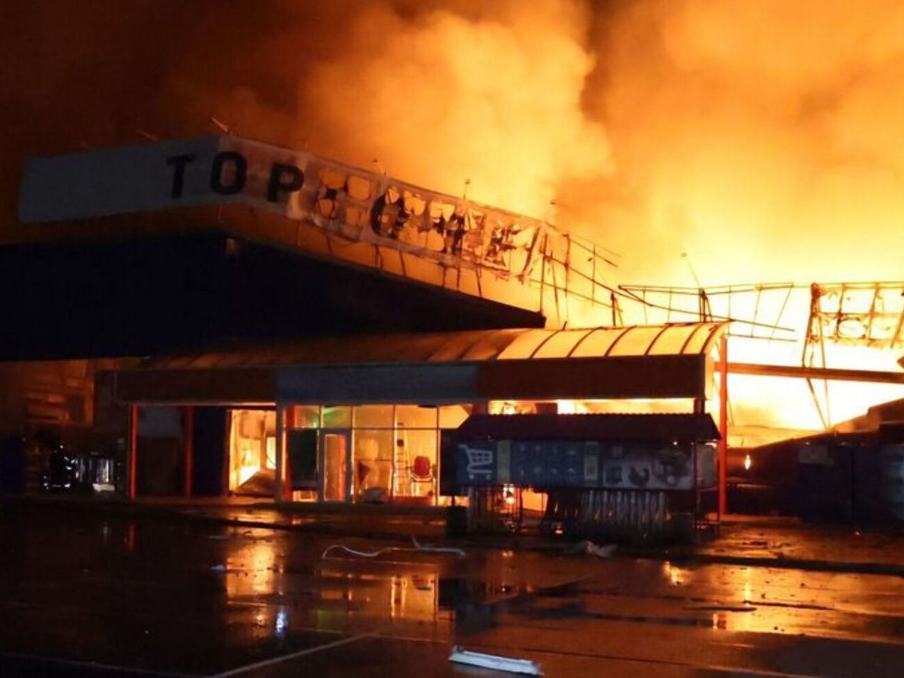 В результате атаки РФ в ночь на 26 июля в Днепре погиб мужчина, еще один человек погиб в области