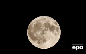 В Луну может врезаться астероид через семь лет