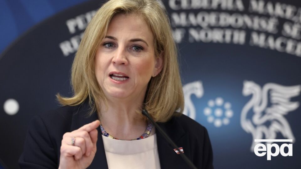 Майнль-Райзінгер вважає, що нейтралітет не захистить Австрію від загроз